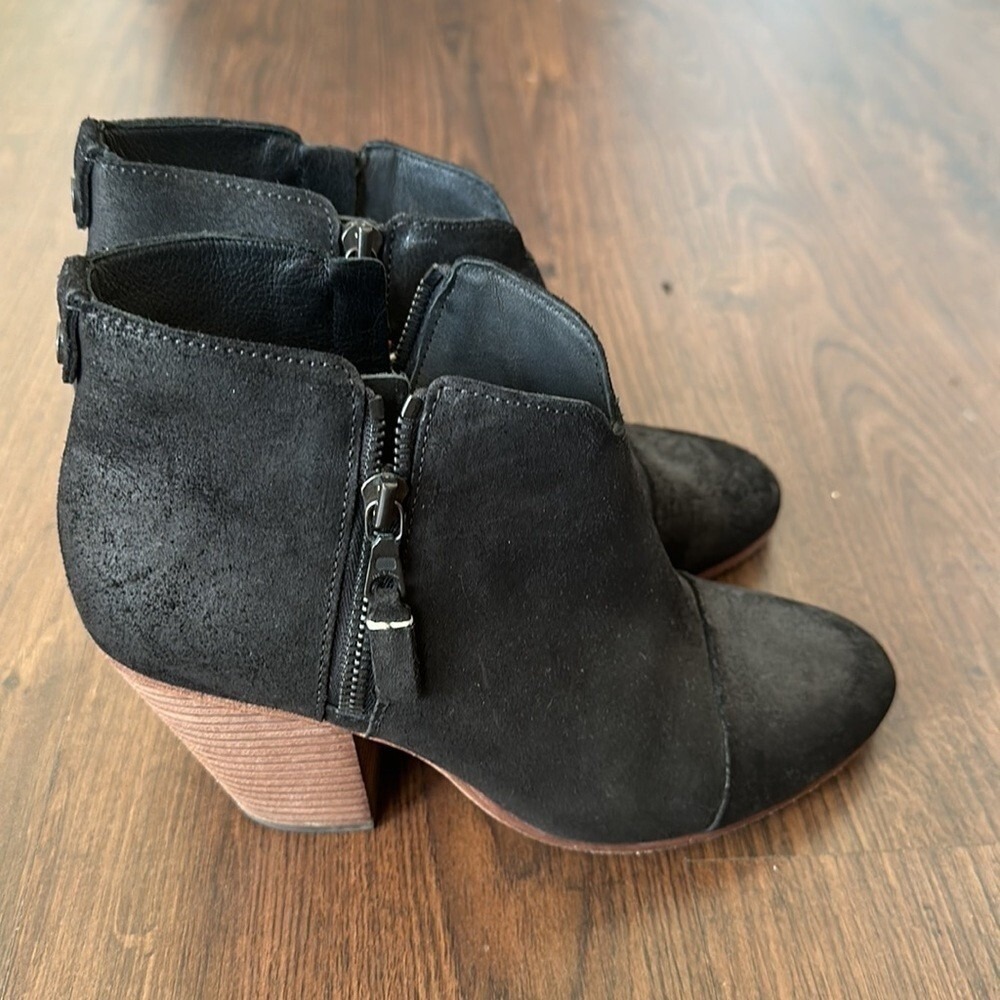 rag & bone Margot leather bootie black metal zip and brown heel.